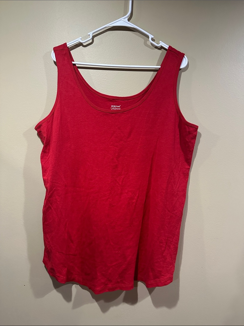 Avenue Red Scoop Neck Tank Top